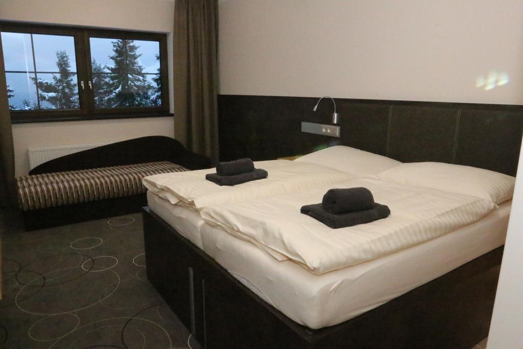 אברטאמי Apartment Hotel Orion מראה חיצוני תמונה