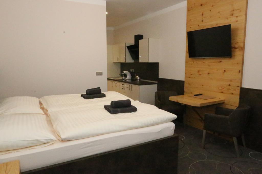 אברטאמי Apartment Hotel Orion מראה חיצוני תמונה
