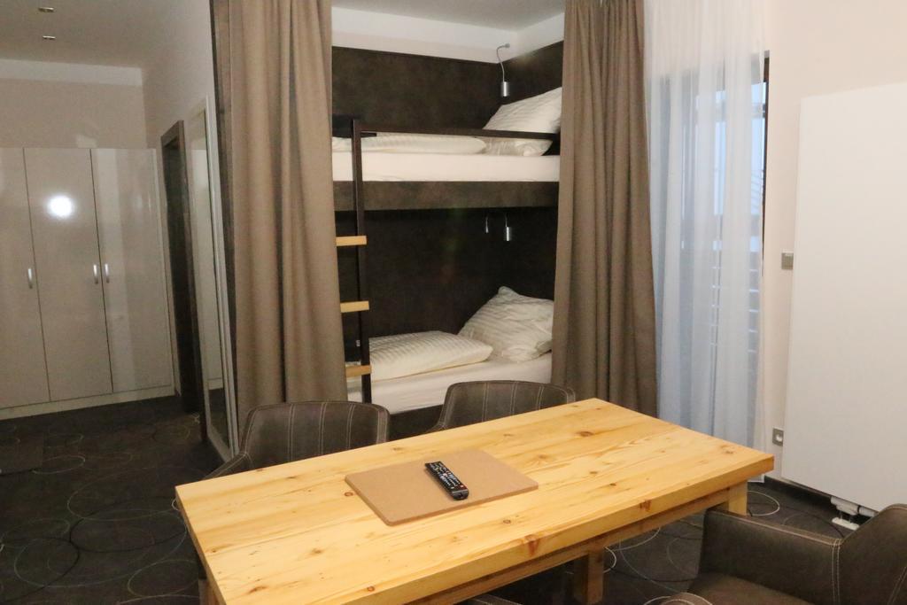 אברטאמי Apartment Hotel Orion מראה חיצוני תמונה