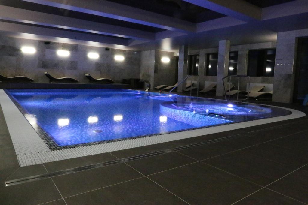אברטאמי Apartment Hotel Orion מראה חיצוני תמונה