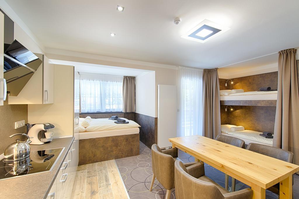 אברטאמי Apartment Hotel Orion מראה חיצוני תמונה